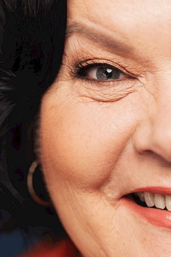 Elina Stirkkinen, näyttelijä