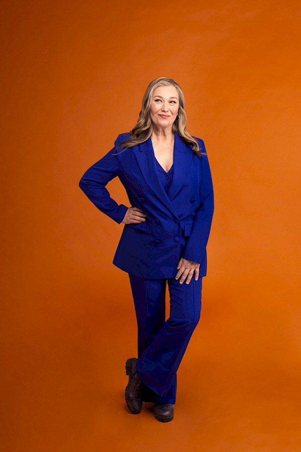 Outi Mäenpää, näyttelijä